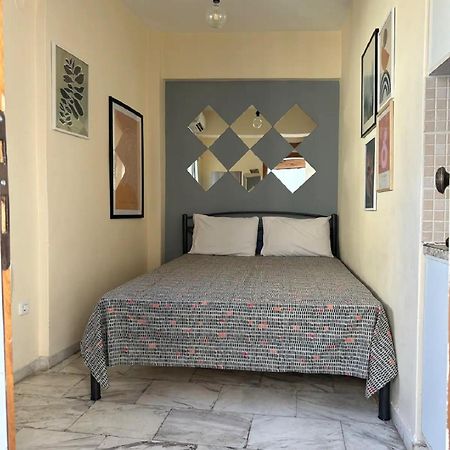 Tiny Loft Studio In The Heart Of Thessaloniki,17 Square Meters,On The Terrace Of The Building Экстерьер фото
