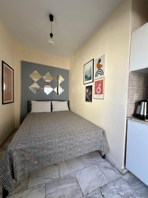 Tiny Loft Studio In The Heart Of Thessaloniki,17 Square Meters,On The Terrace Of The Building Экстерьер фото