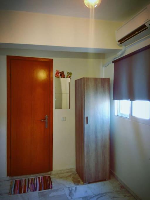 Tiny Loft Studio In The Heart Of Thessaloniki,17 Square Meters,On The Terrace Of The Building Экстерьер фото